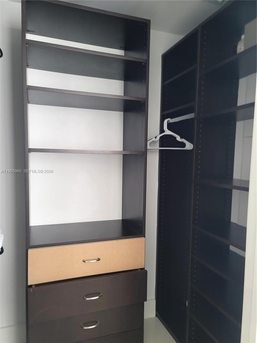 475 Brickell Ave 3709 photo 21