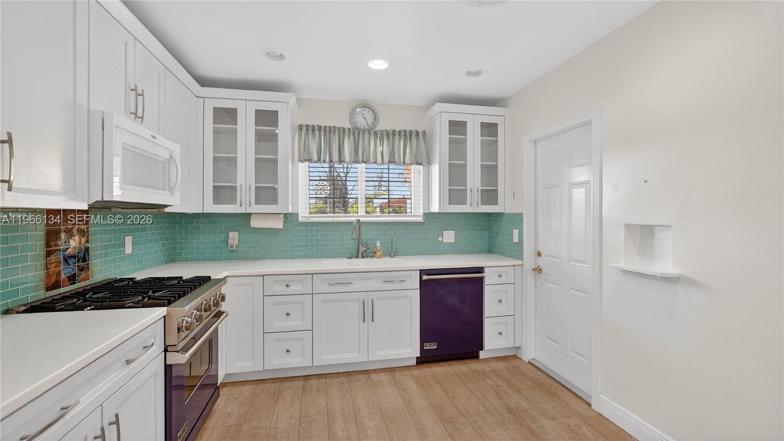 2831 Arthur St photo 23