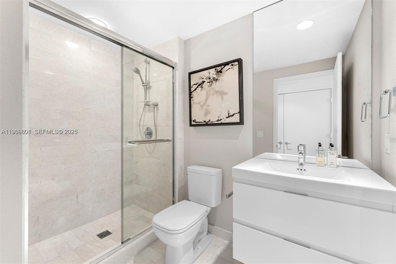 17301 Biscayne Blvd 2110 photo 22