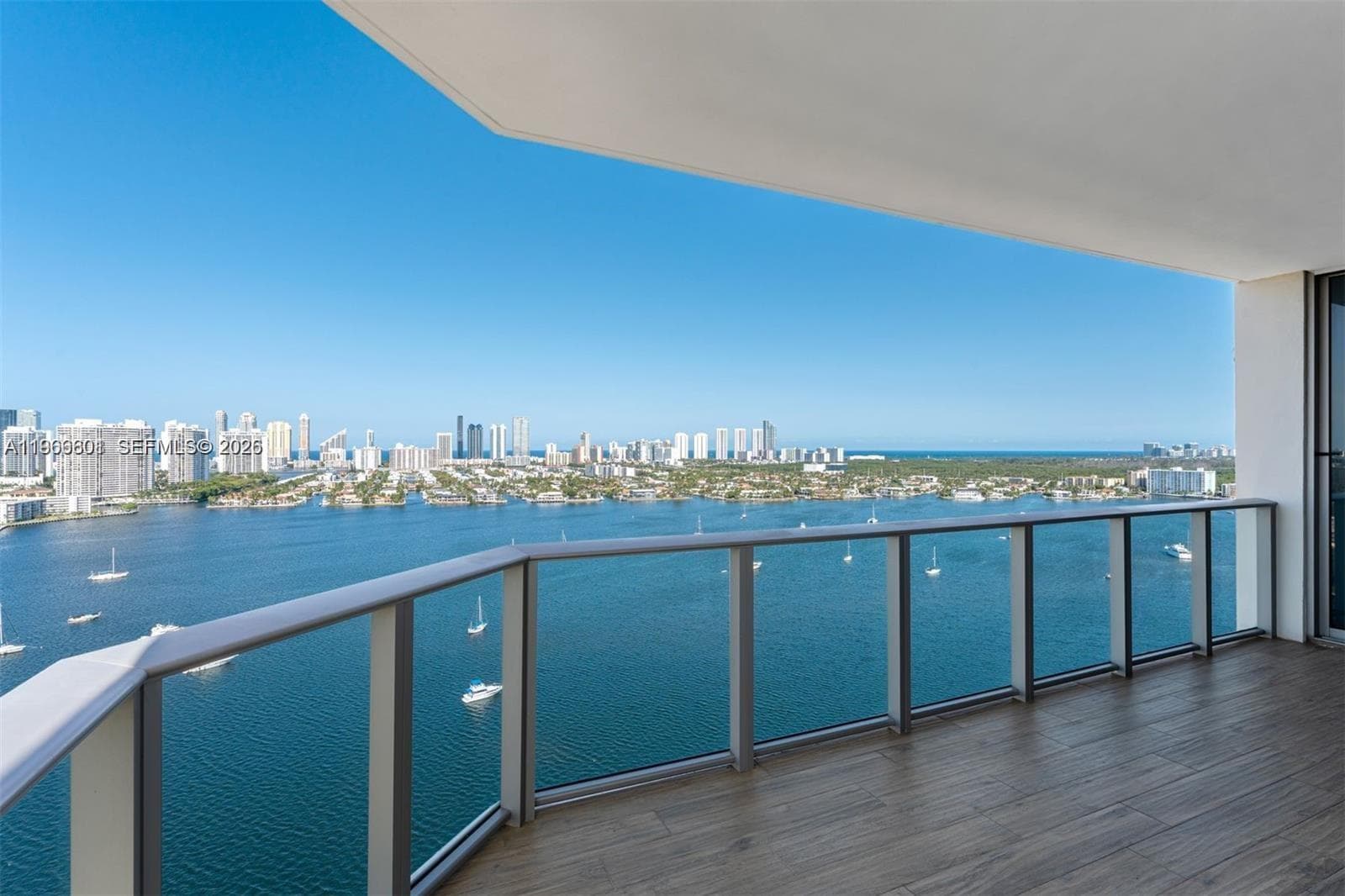 17301 Biscayne Blvd 2110 photo 8