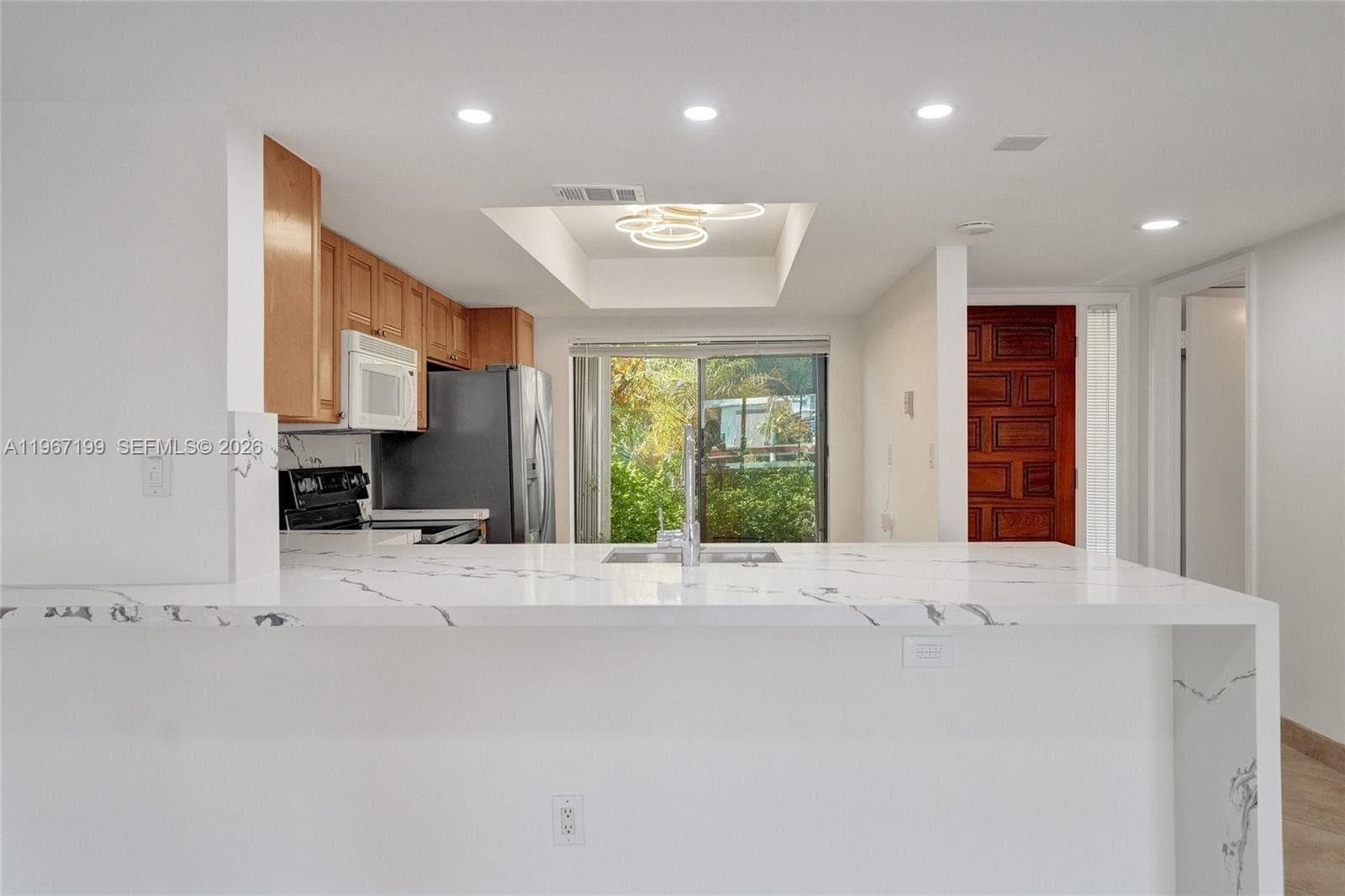 2689 165th St 56 photo 24