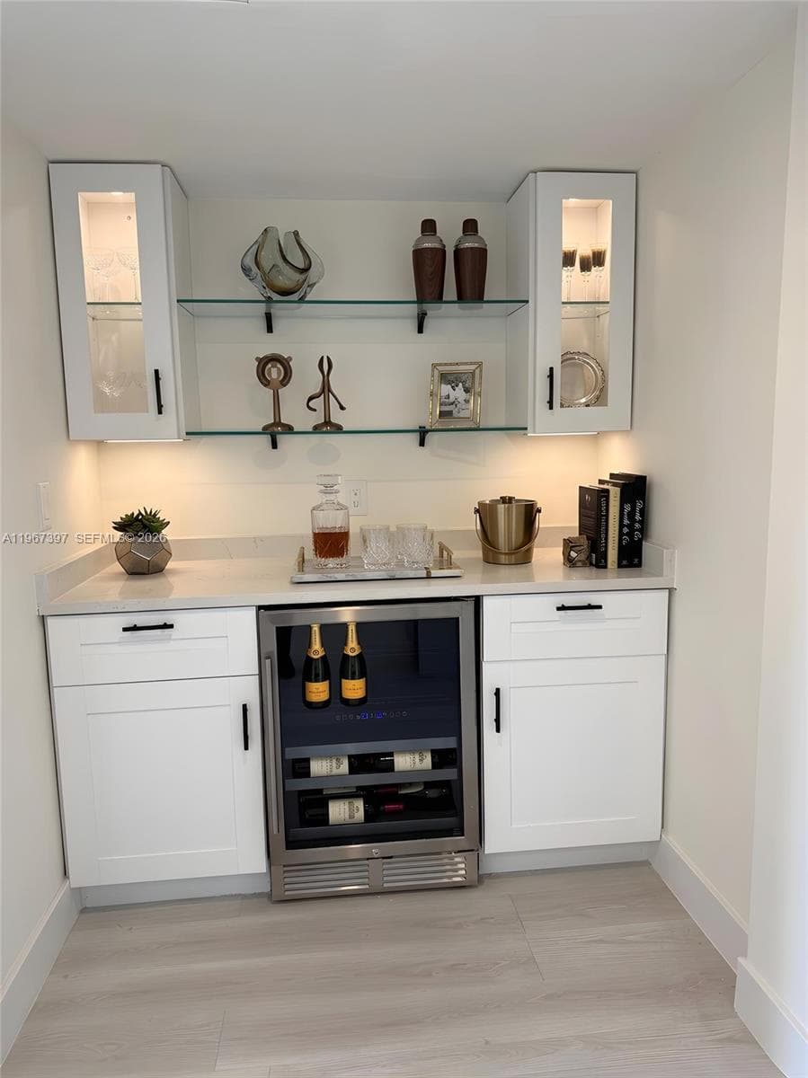 155 Isle Of Venice Dr 701 photo 12