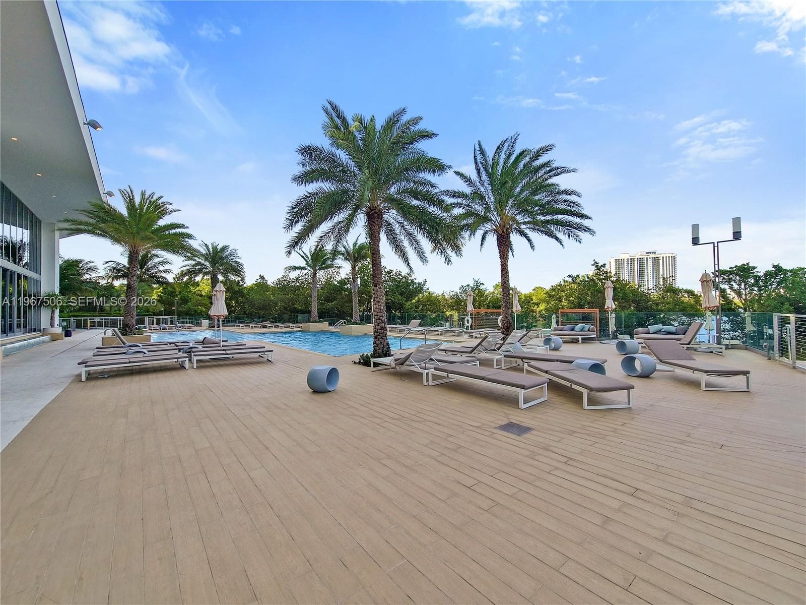 16385 Biscayne Blvd 3020 photo 23