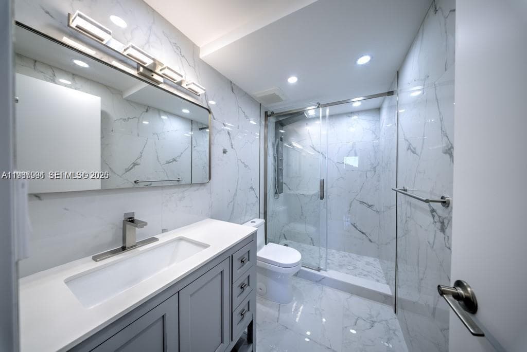 2899 Collins Ave 1203 photo 13