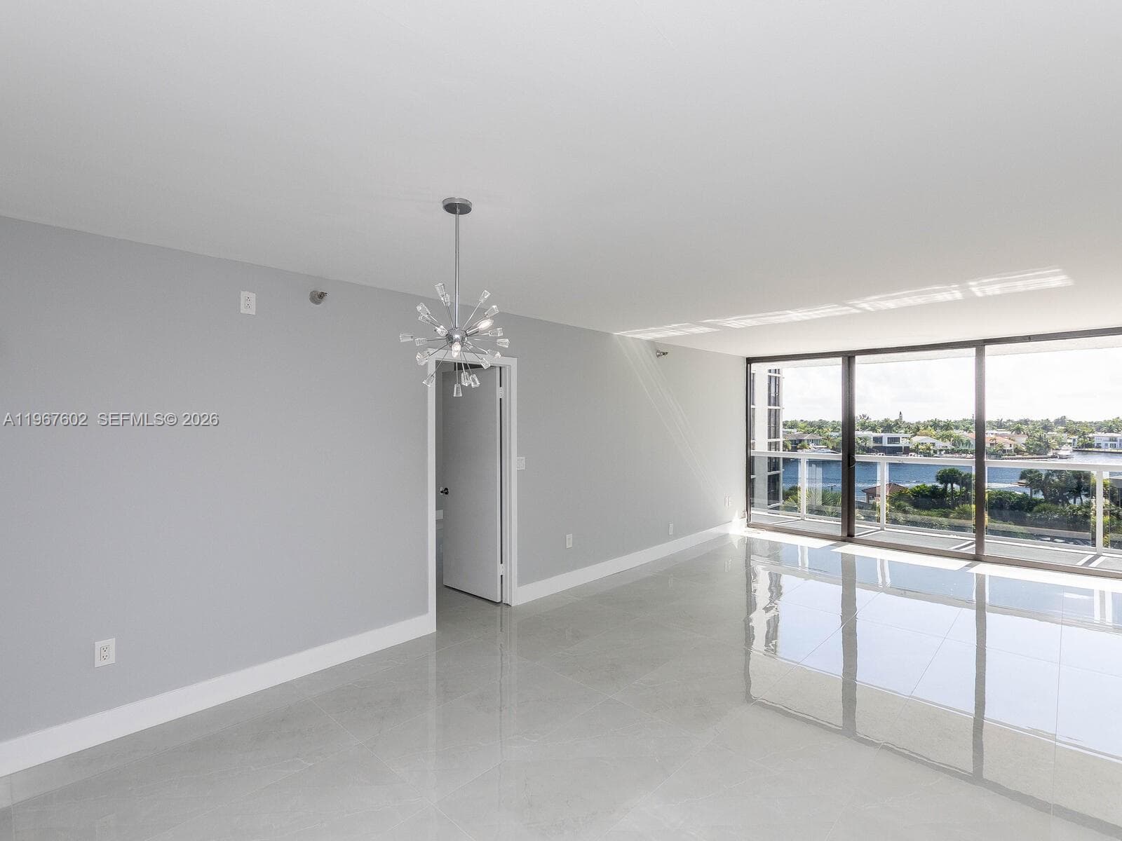 20505 E COUNTRY CLUB DR 634 photo 10