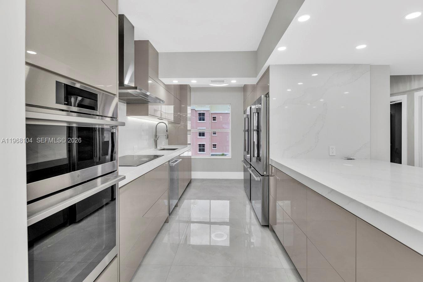 2051 3rd St 406 photo 12