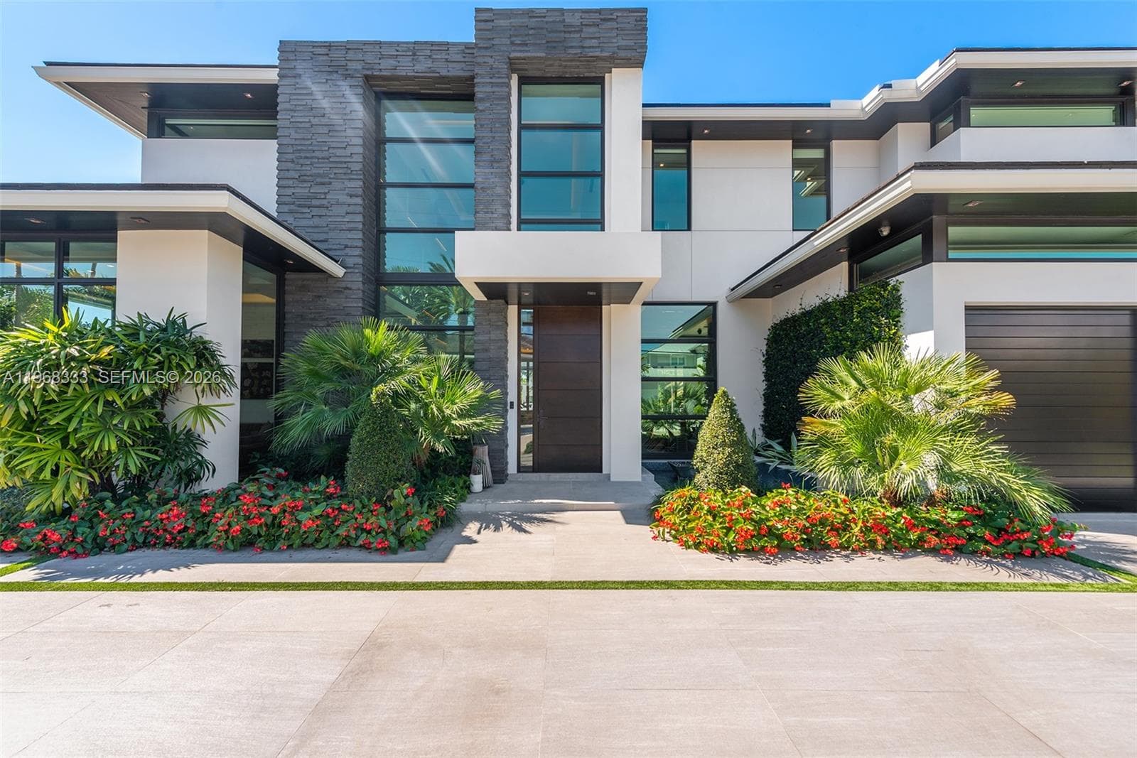22 Isla Bahia Dr photo 11