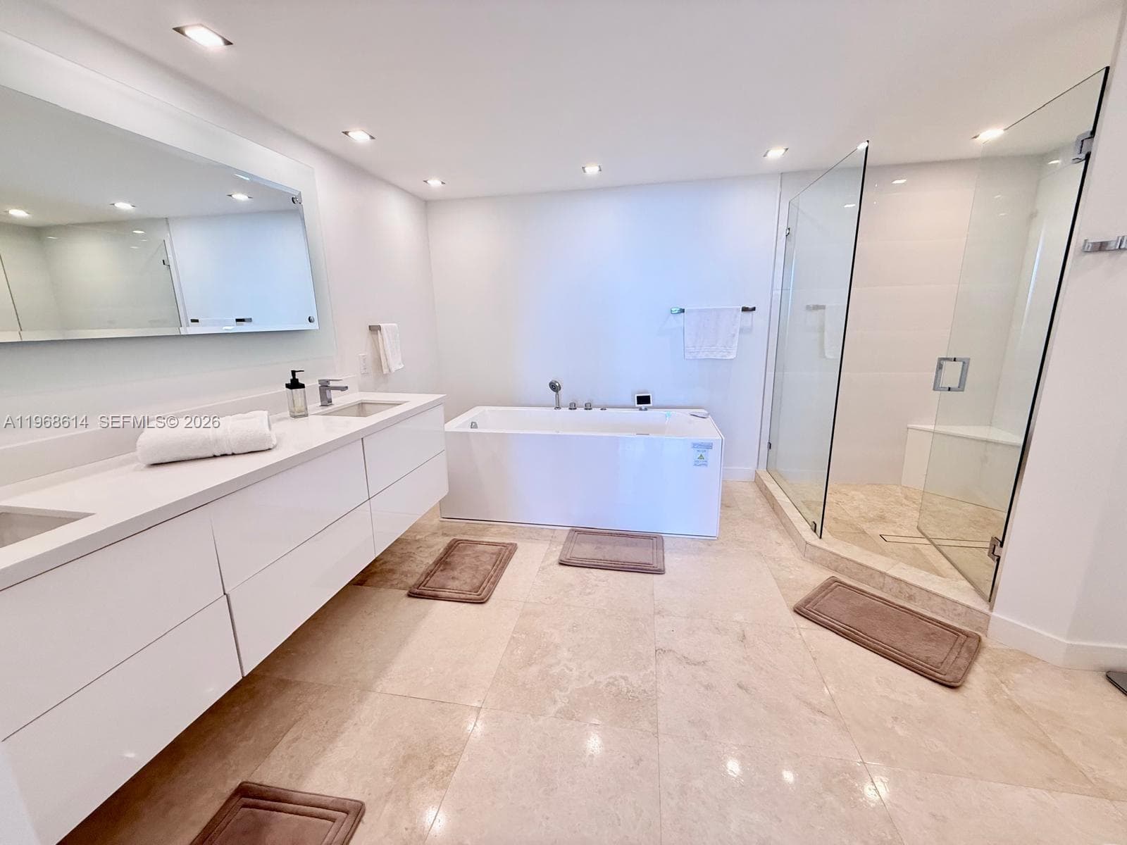 2100 Ocean Blvd 12D photo 18