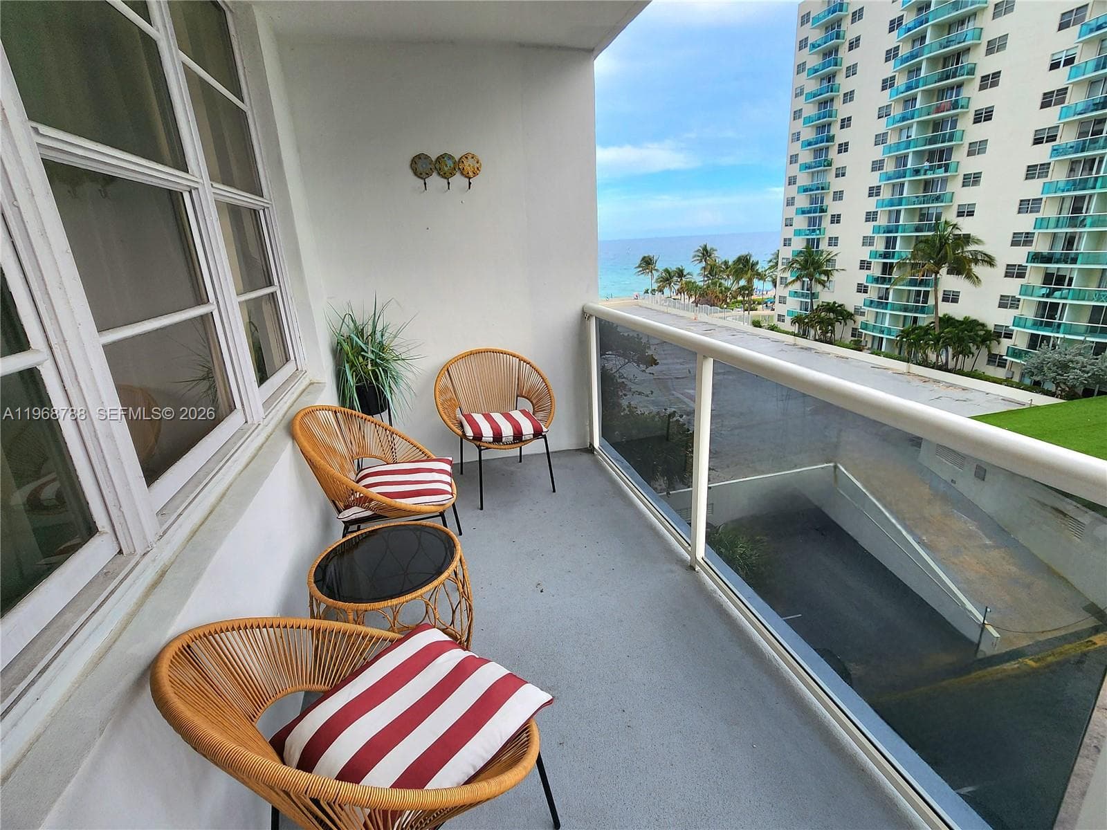 3725 Ocean Dr 620 photo 16