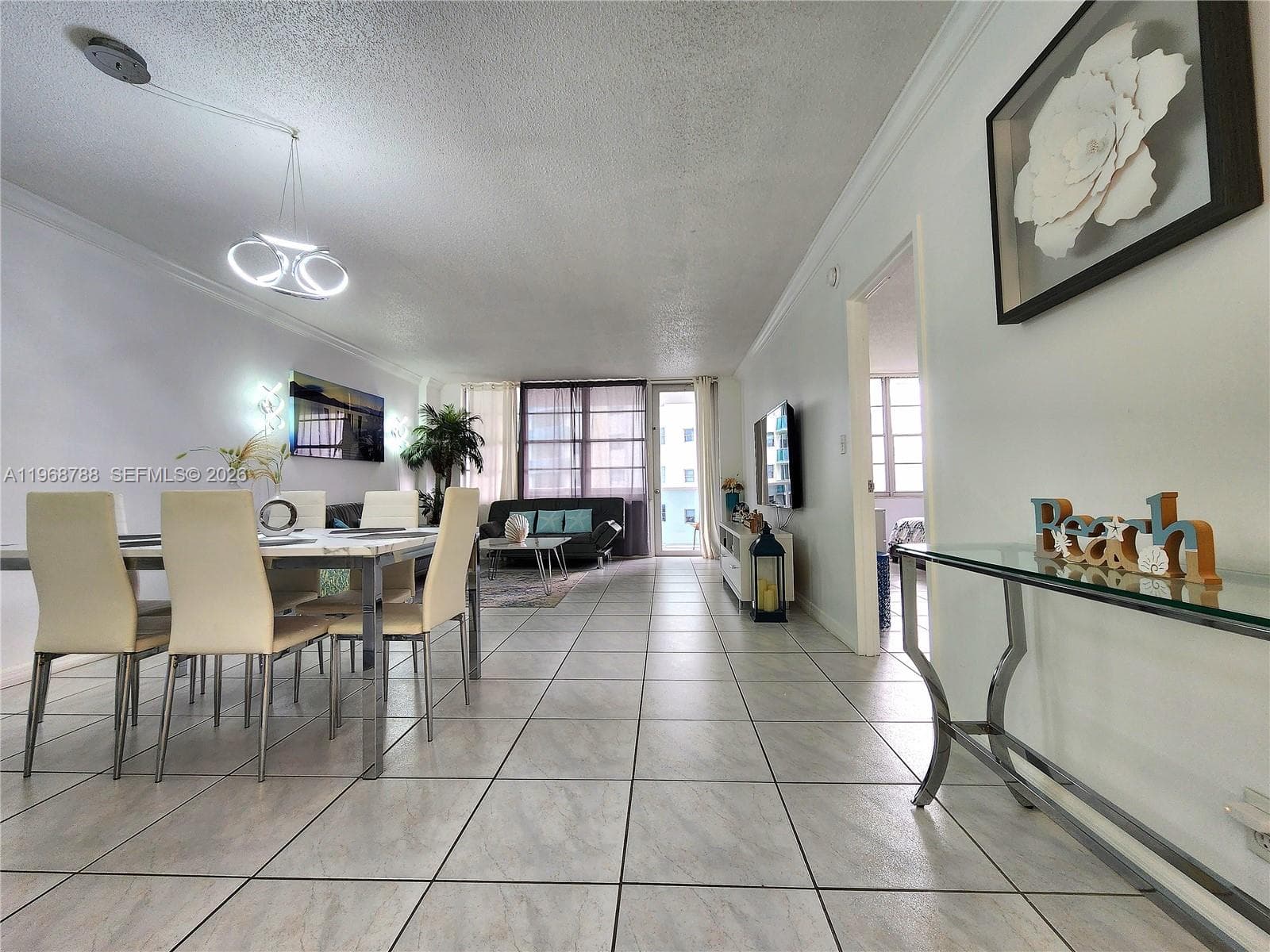 3725 Ocean Dr 620 photo 5