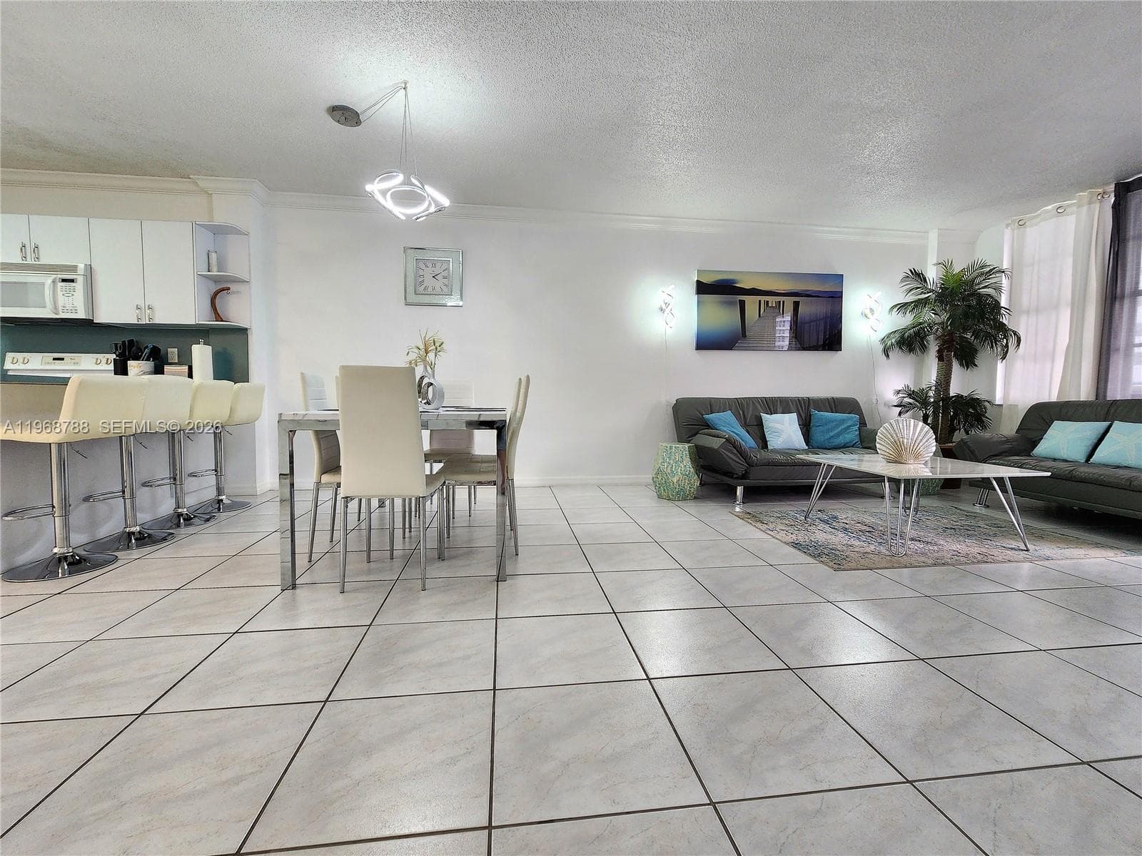 3725 Ocean Dr 620 photo 10