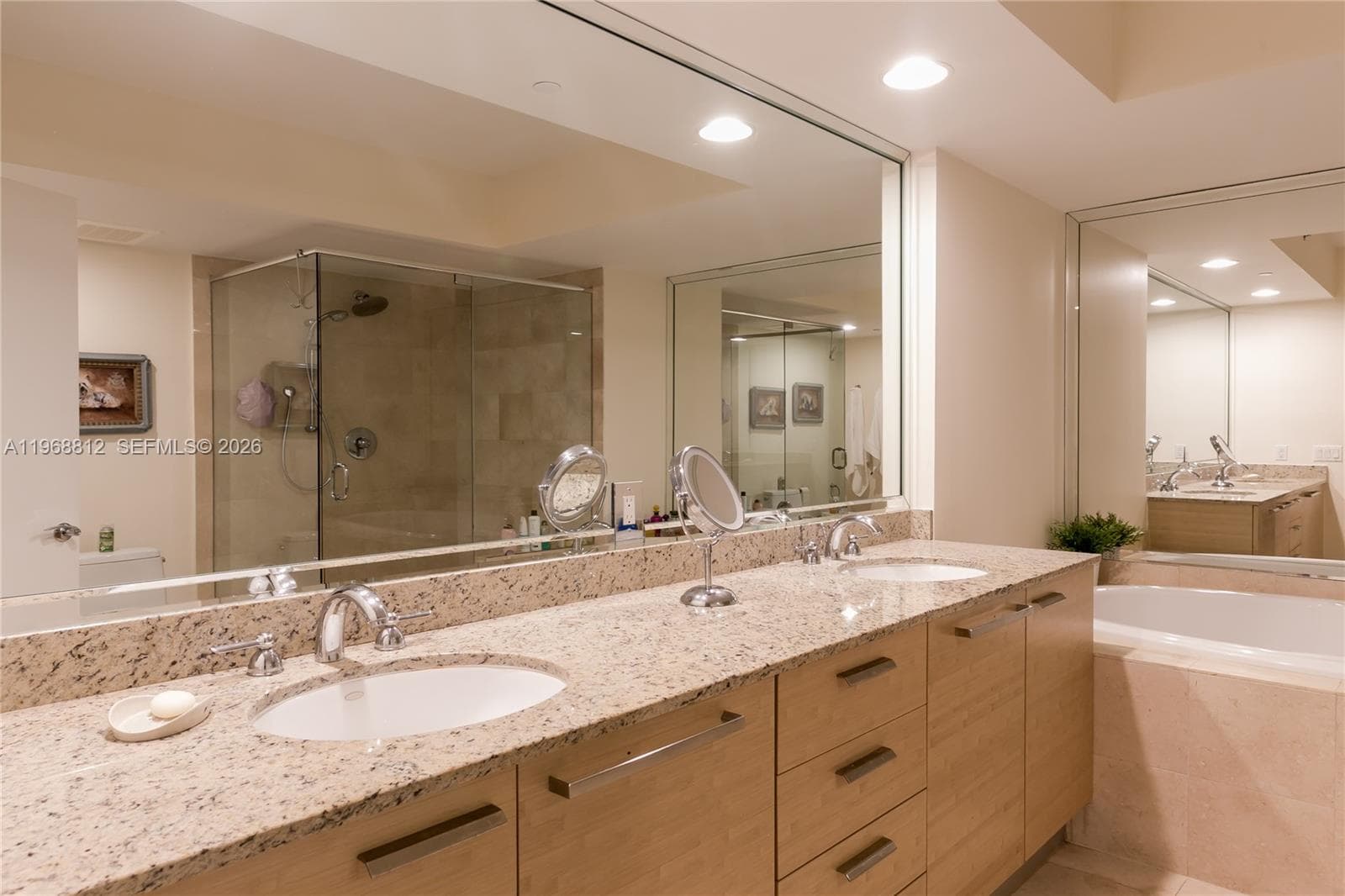 1830 S OCEAN DR 3906 photo 15