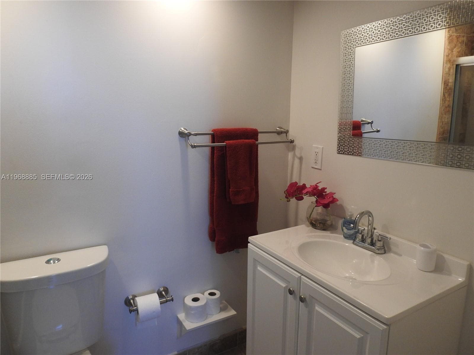 3901 Ocean Dr PH16Z photo 9