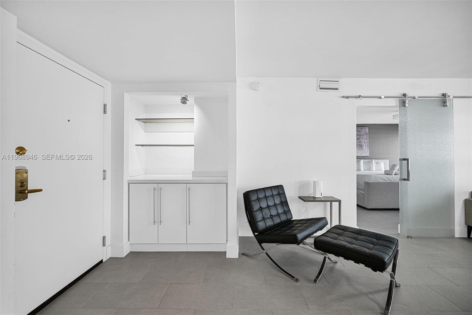 5225 Collins Ave 714 photo 7