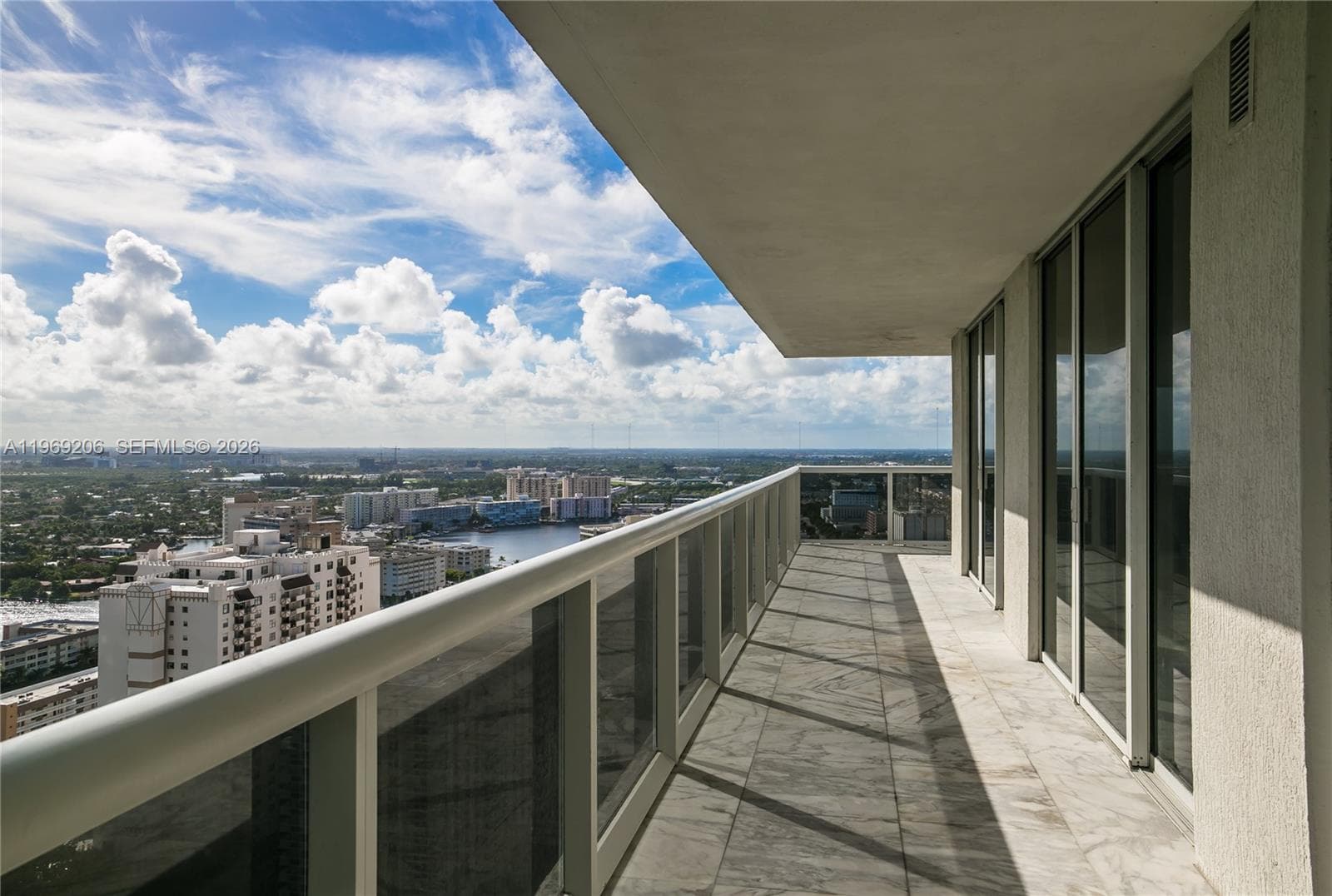 1830 S OCEAN DR 2906 photo 8