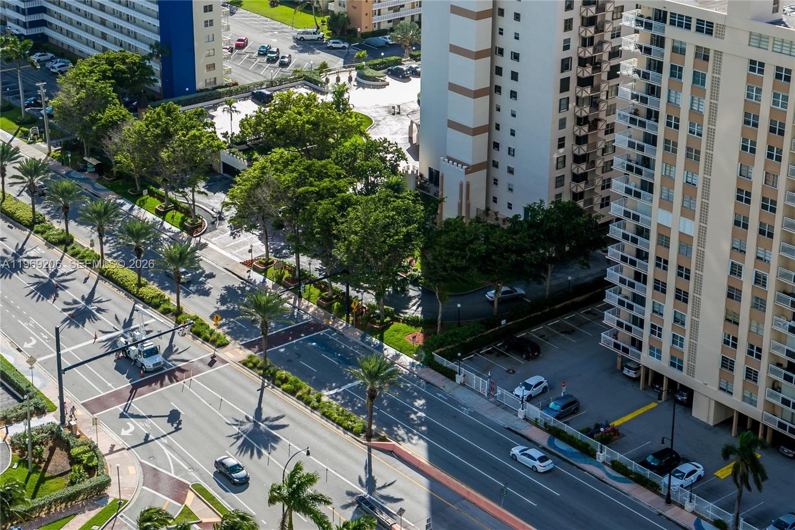 1830 S OCEAN DR 2906 photo 21
