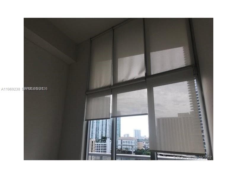 465 Brickell 1504 photo 6