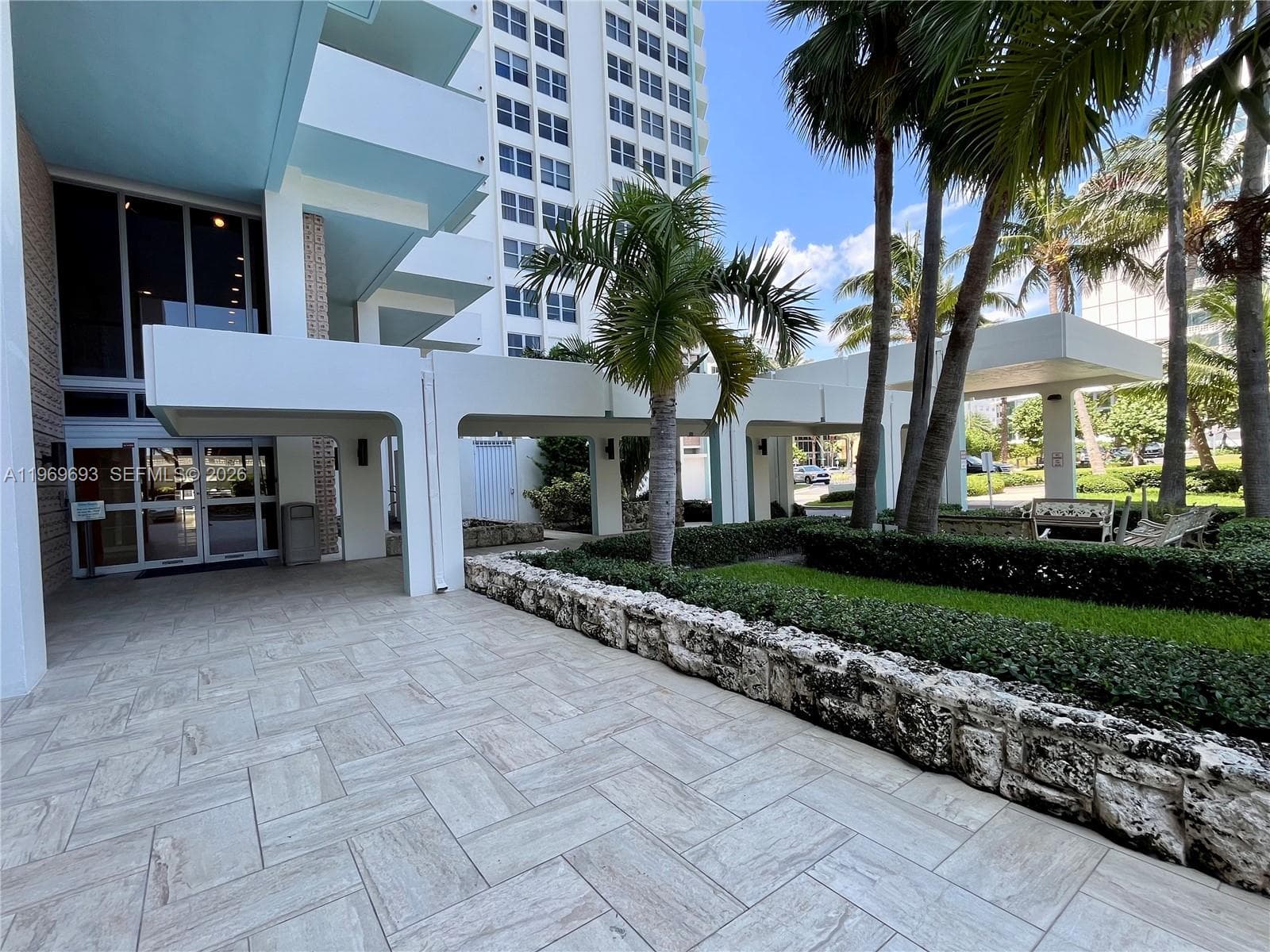 2899 Collins Ave 740 photo 20