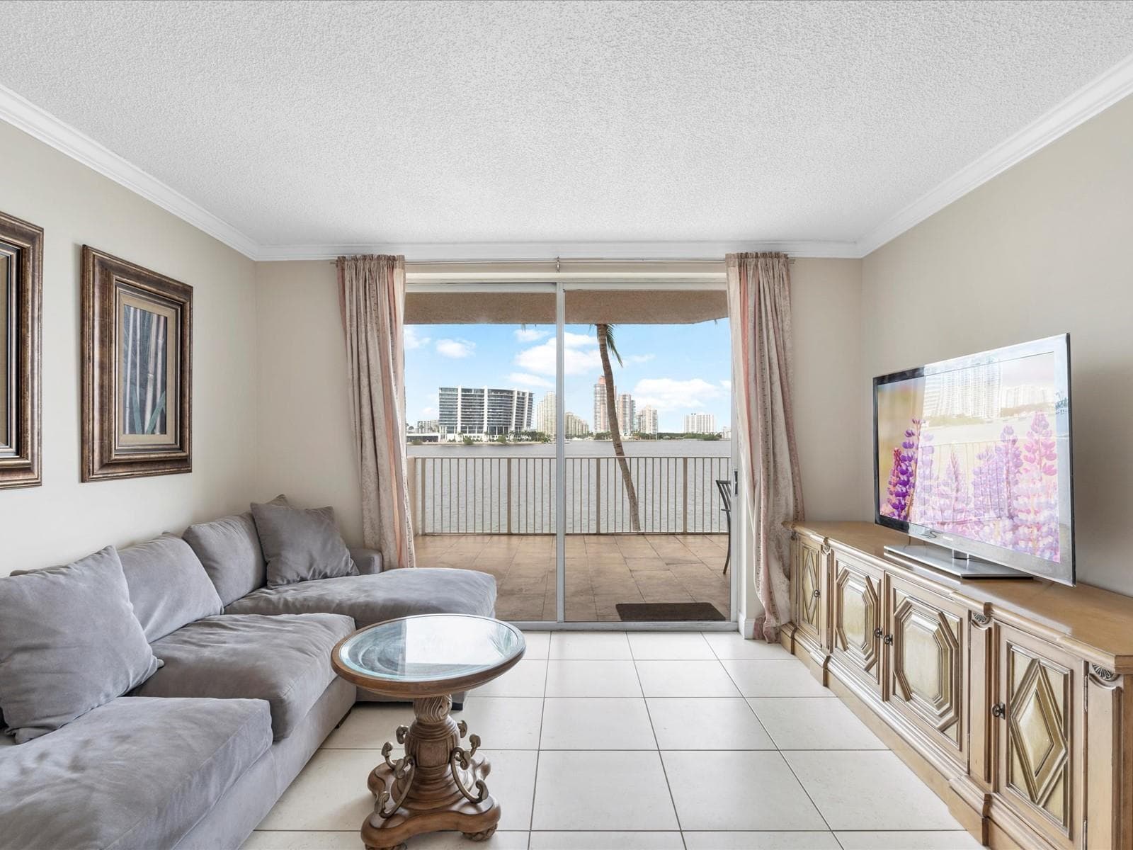 18260 N Bay Road 304 photo 9
