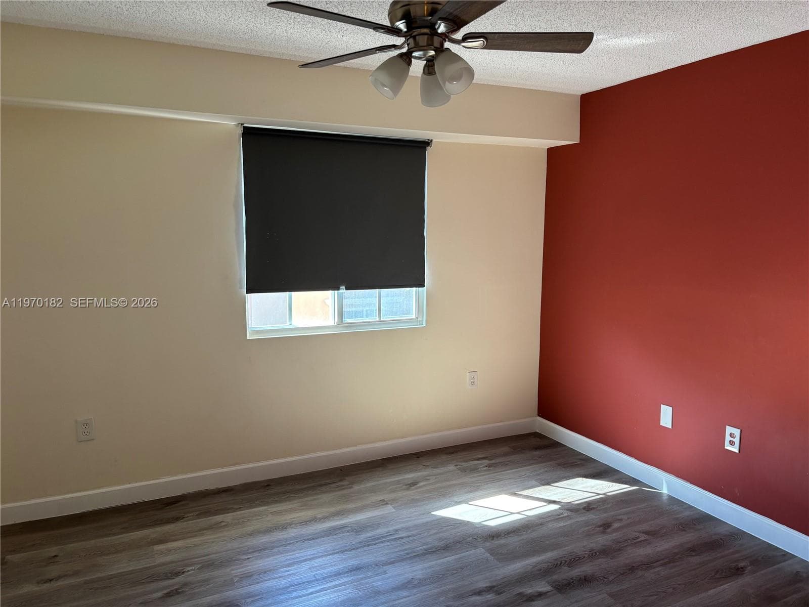 2981 185th St 1802 photo 8