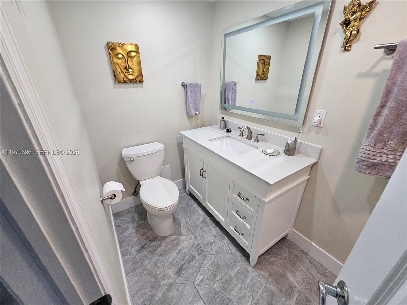 300 Bayview Dr 2101 photo 7