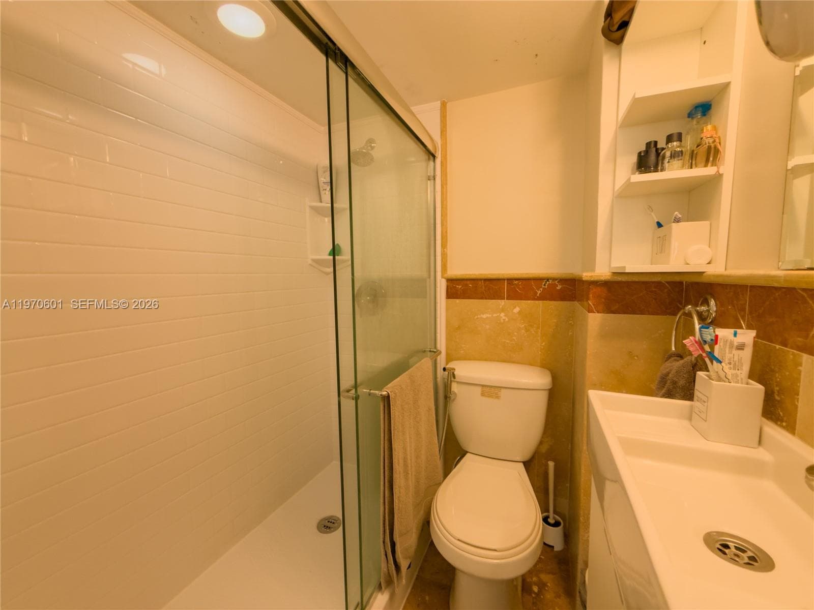 5005 Collins Ave 825 photo 25