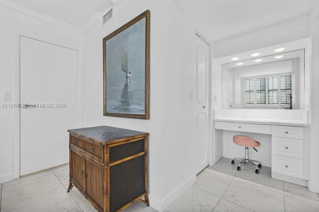 2301 Ocean 201 photo 22
