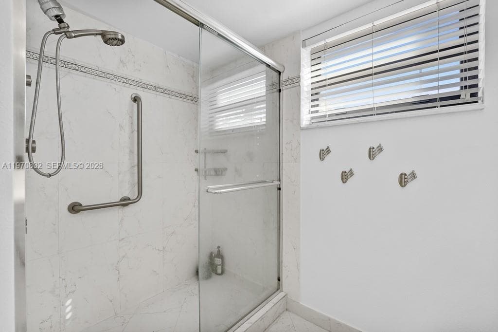 2301 Ocean 201 photo 24