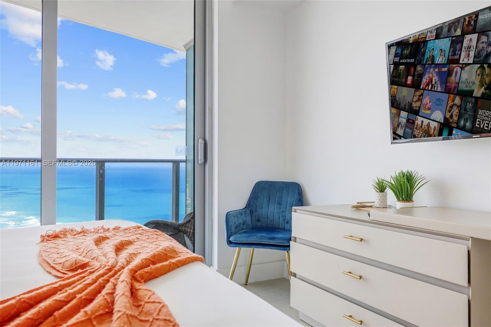 4111 Ocean Dr 3706 photo 24