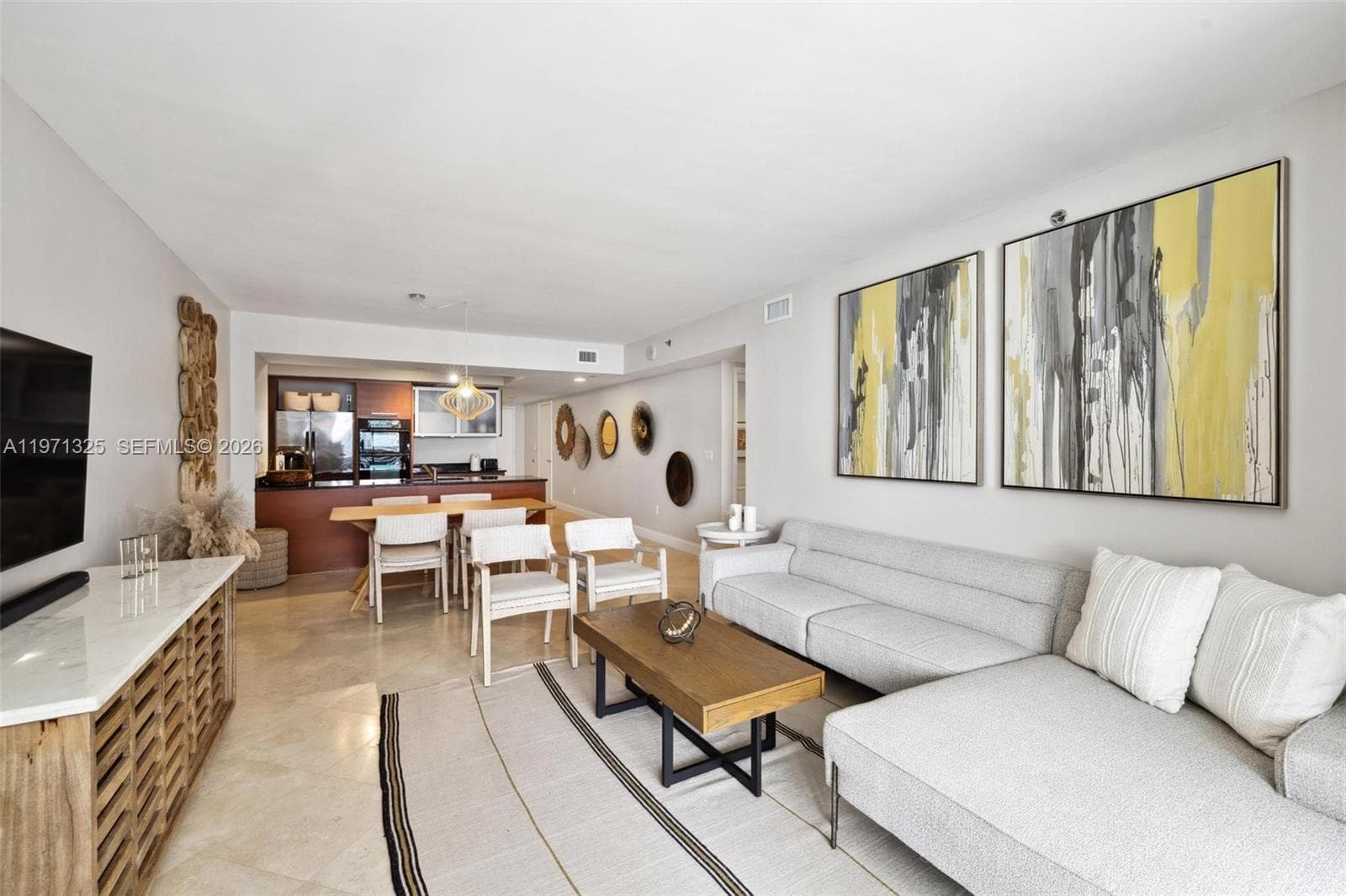 1830 S OCEAN DR 2811 photo 3