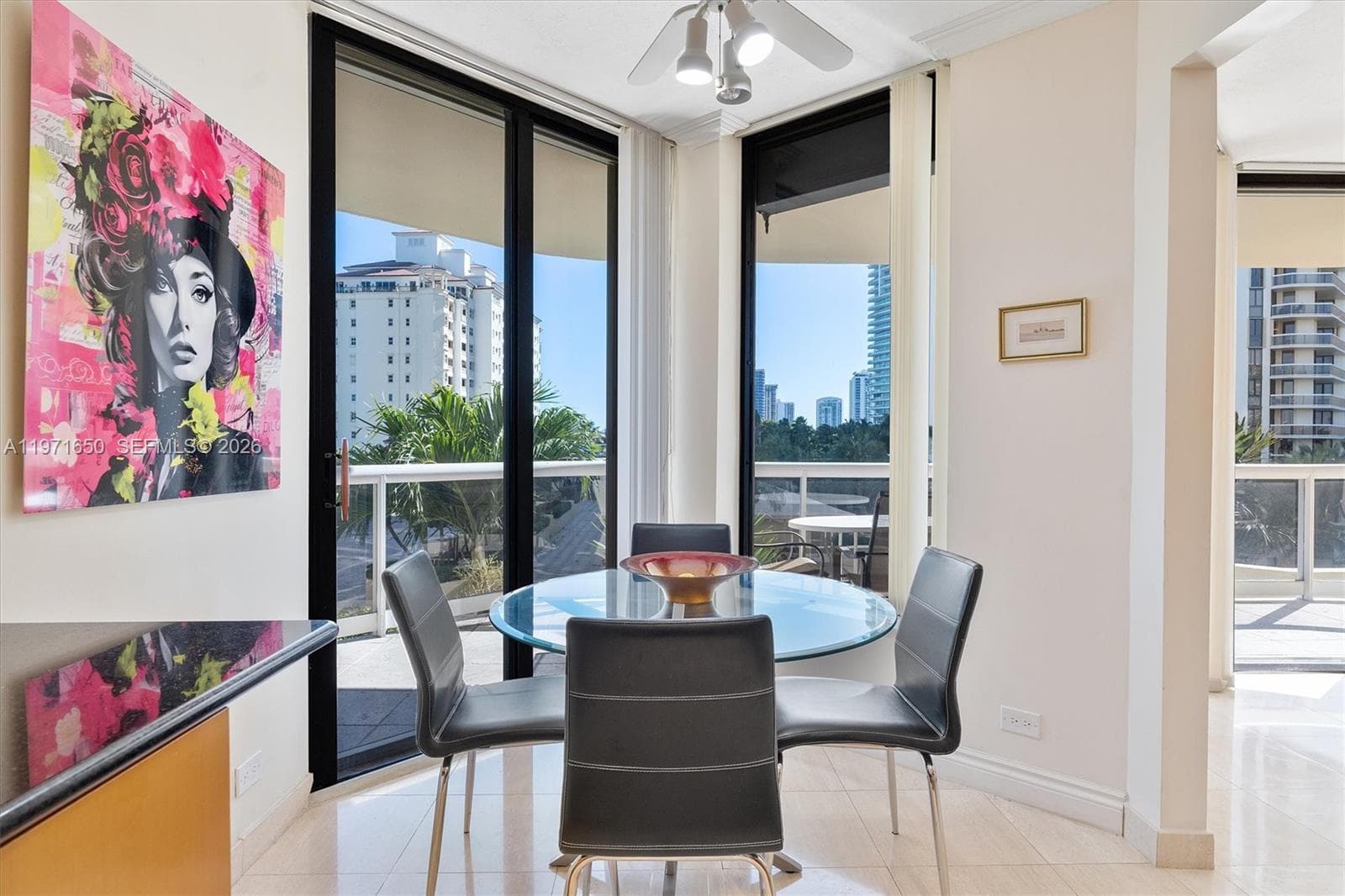 20191 E Country Club Dr 510 photo 9