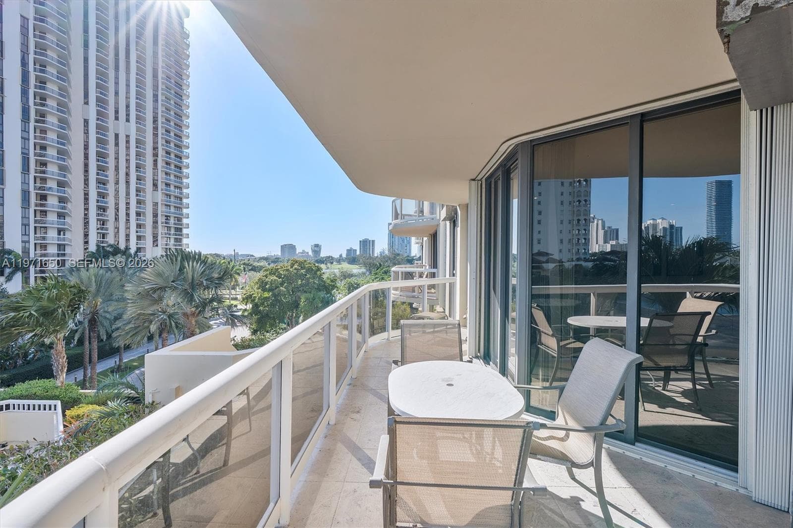 20191 E Country Club Dr 510 photo 25