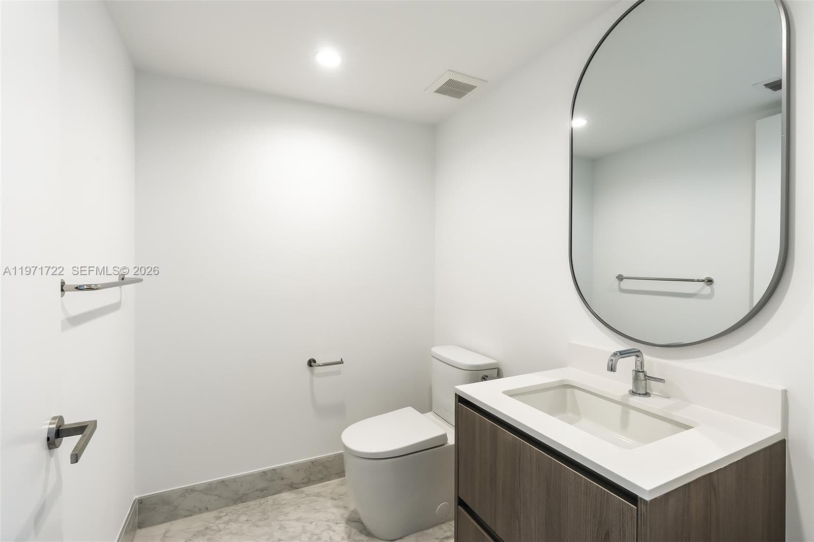 9201 Bay Harbor Drive 603 photo 12