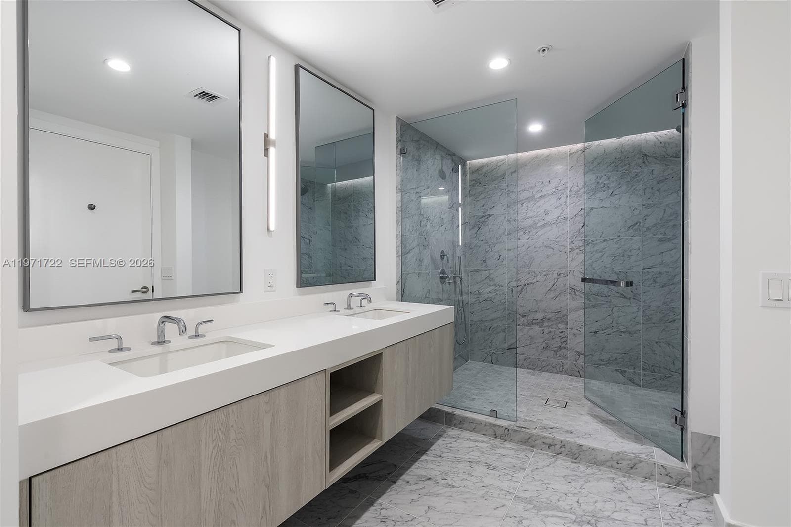 9201 Bay Harbor Drive 603 photo 21