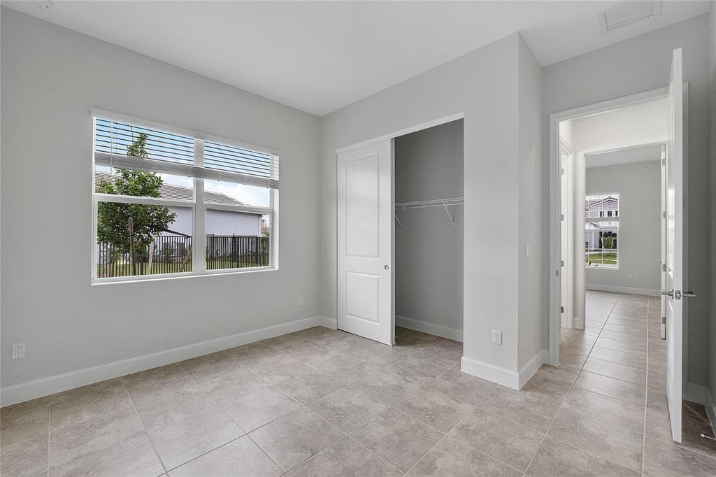 5223 Liberty Lane photo 5