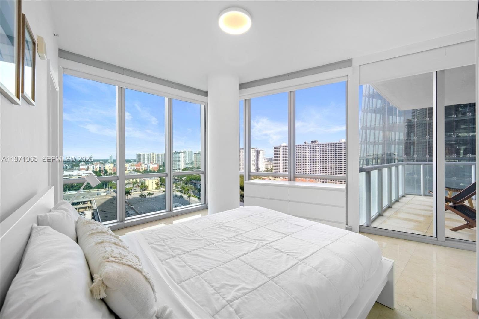 17121 Collins Ave 1508 photo 17