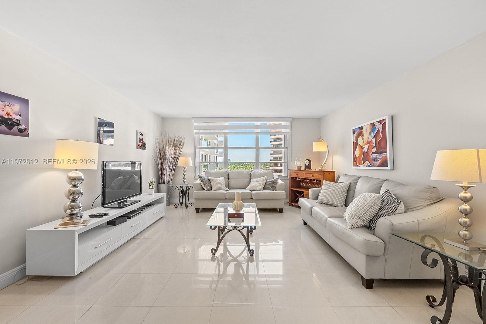 5161 Collins Ave 910 photo 4