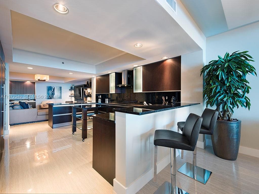 2711 Ocean Dr. 2804 photo 12