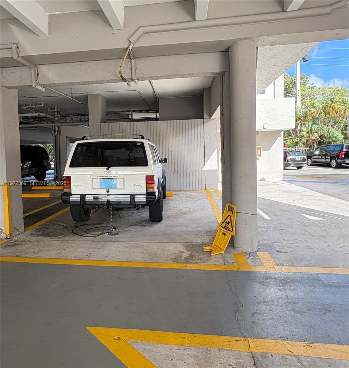 3500 NE 135 502 photo 24