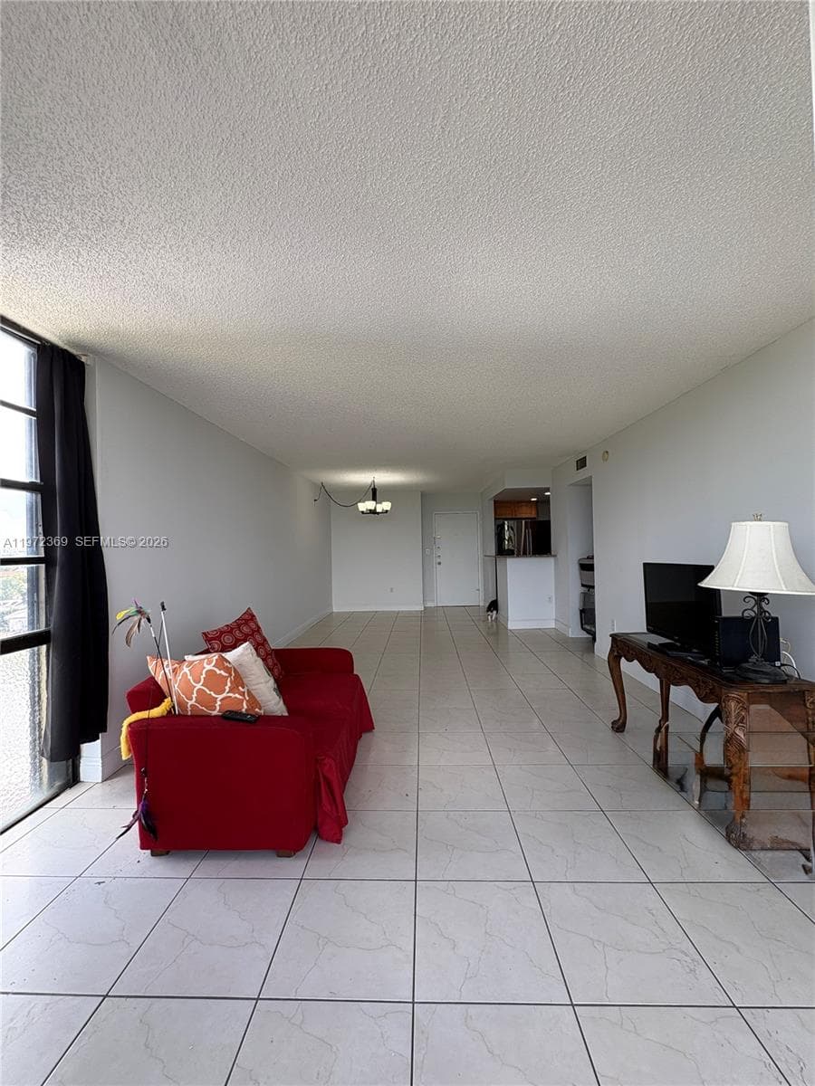 3500 NE 135 502 photo 10