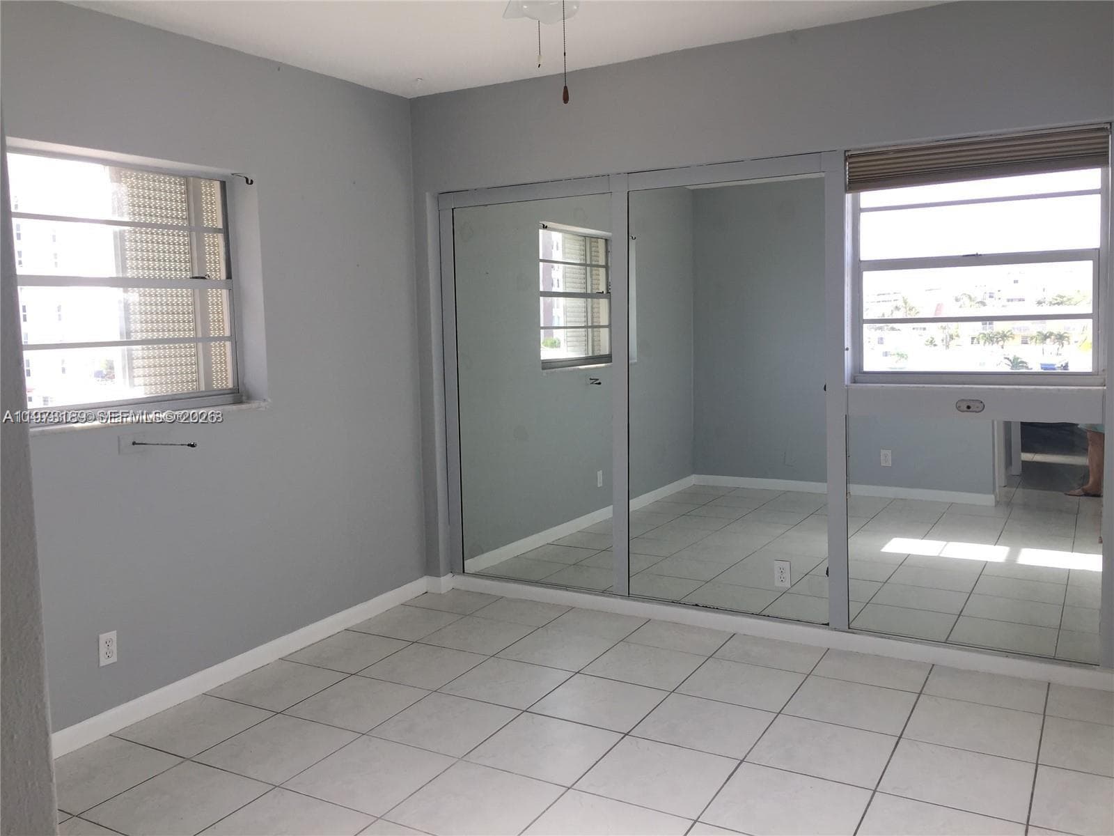 901 Surf Rd 402 photo 8