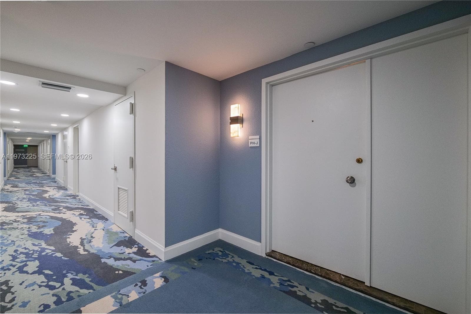 1620 Ocean Blvd 16-J photo 25