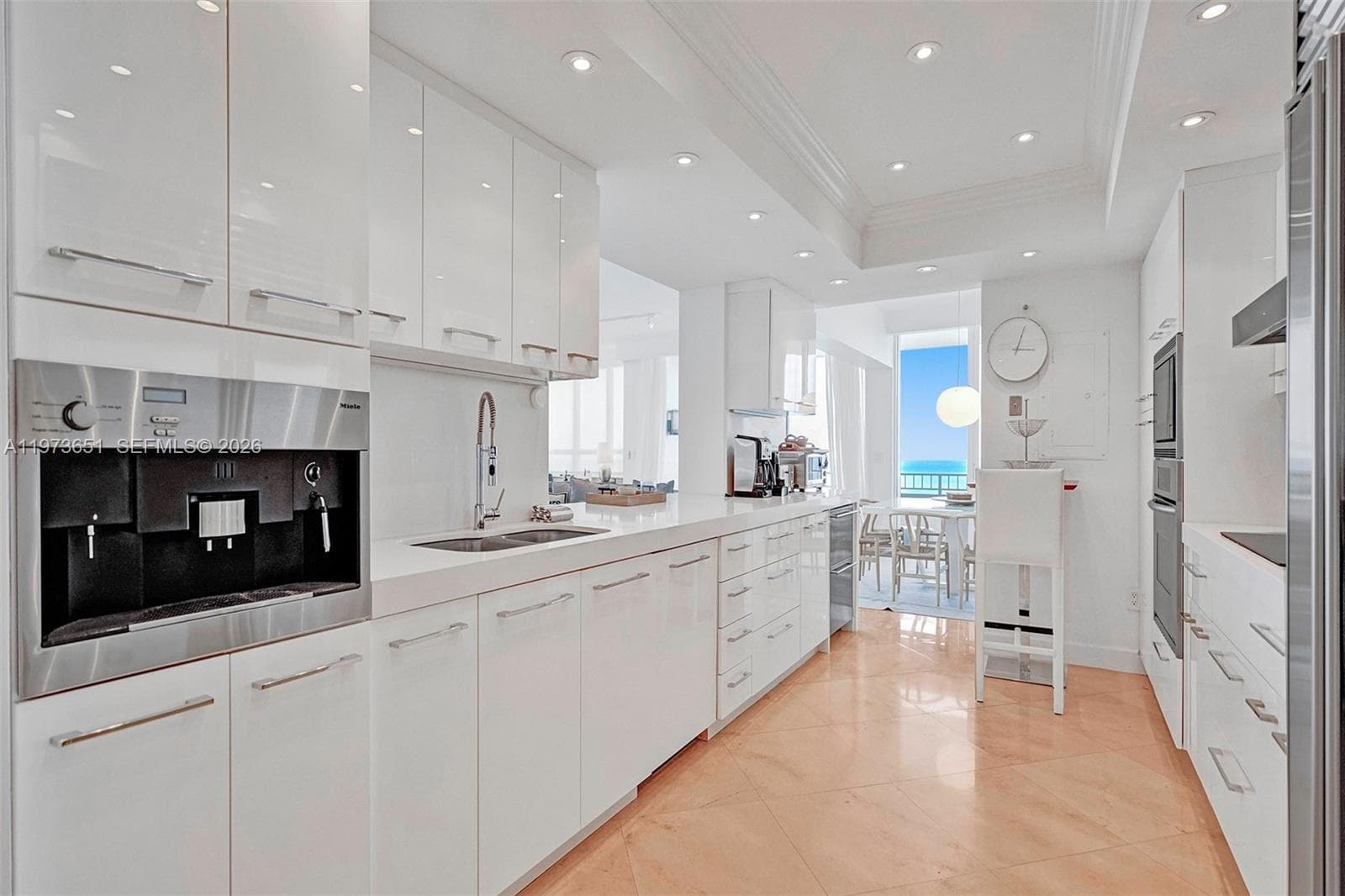 10205 Collins Ave P8 photo 17