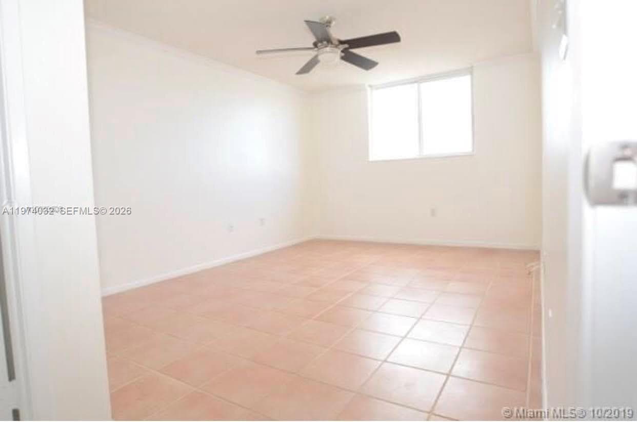 1688 West Ave 1107 photo 18