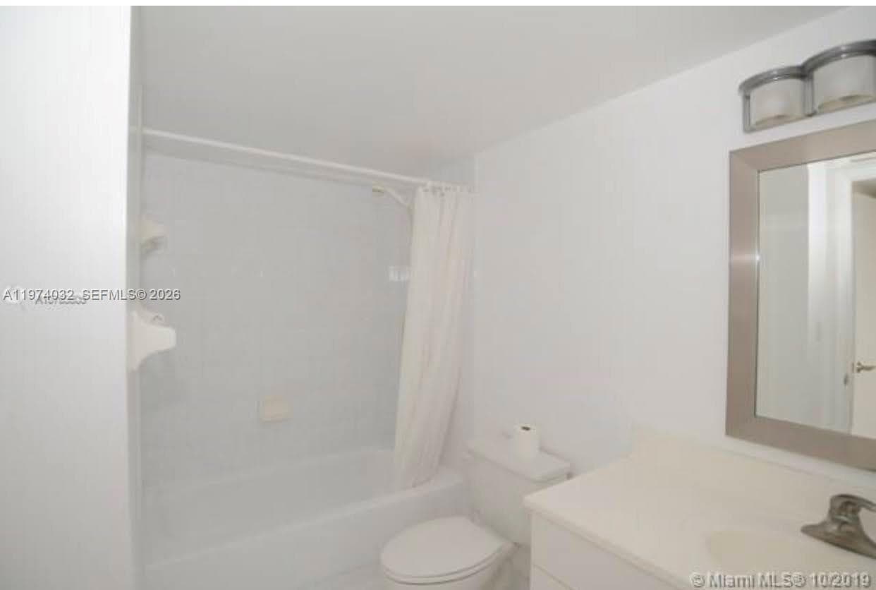 1688 West Ave 1107 photo 11
