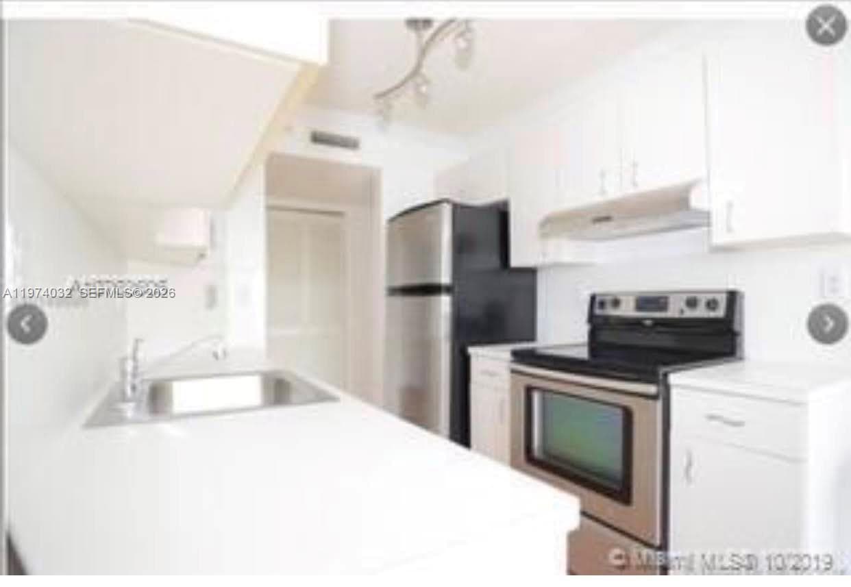 1688 West Ave 1107 photo 21