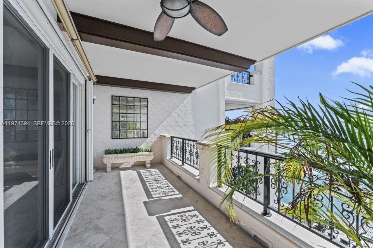 5266 Fisher Island Dr 5266 photo 17
