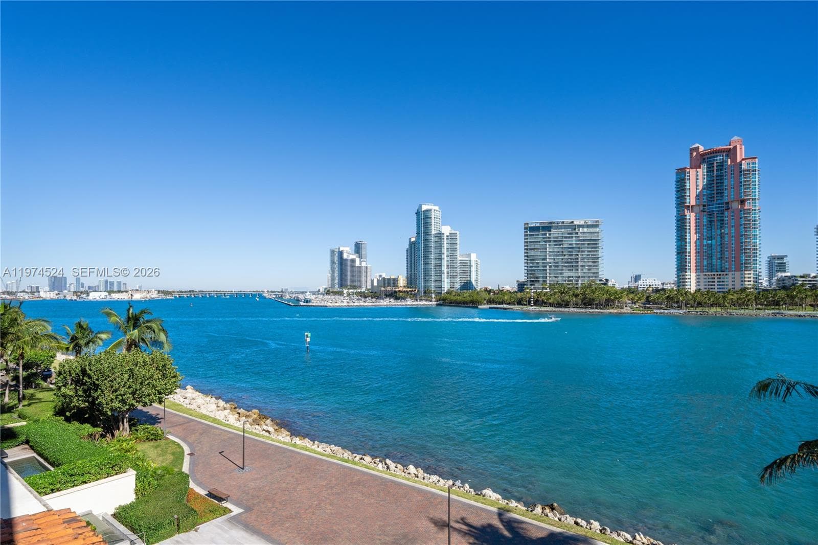 7043 Fisher Island Dr 7043 photo 6