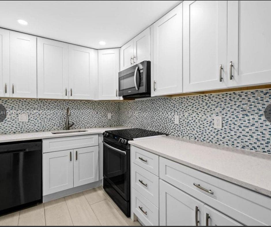 1505 N Riverside Dr 505 photo 6