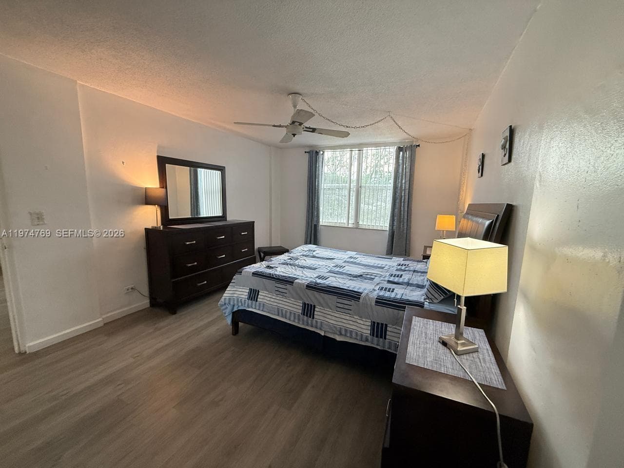 3660 NE 166th St 212 photo 17